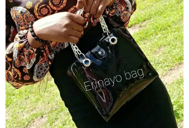 Handbag, cross back and men chest bag.